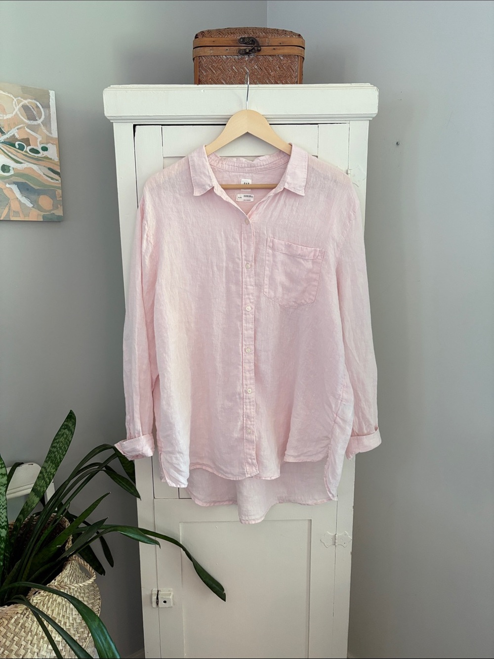 GAP Boyfriend linen button down top